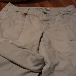 Juniors Mudd Capris